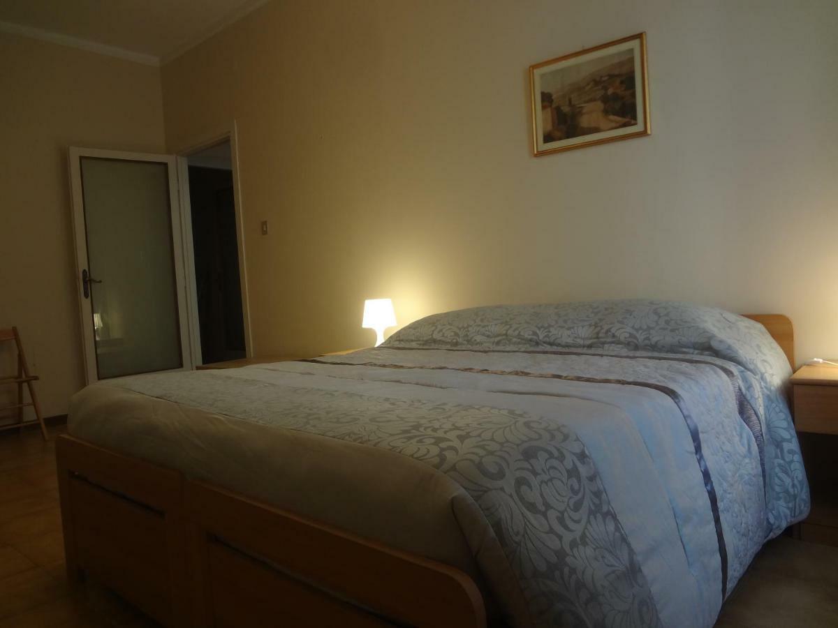 Accademia Apartment Livorno Exterior foto